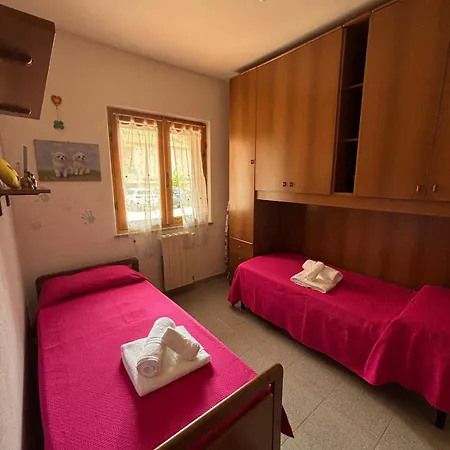 アパート Casa Silvia Relax Tra Budoni E San Teodoro タナウネッラ